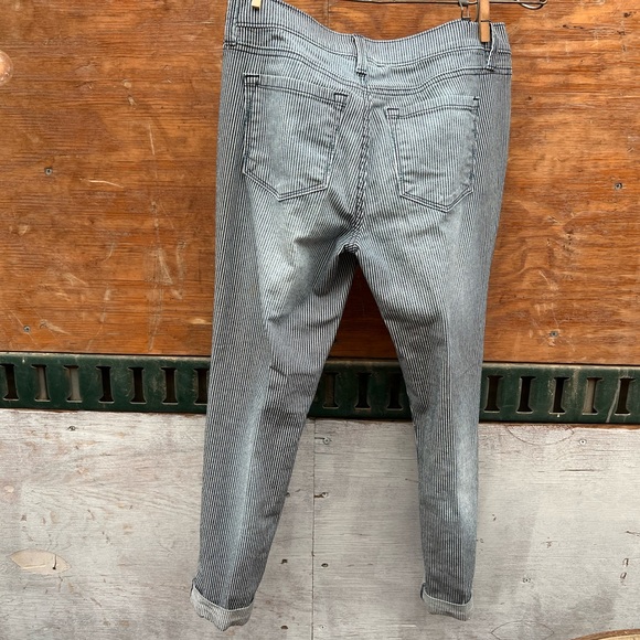 Loft Modern Skinny railroad stripe cuffed denim sz 4P - Picture 3 of 7